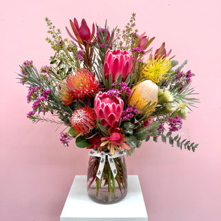 Australian Native Flowers for Gifting: Why Bush Blooms Last Longer and Look Unique