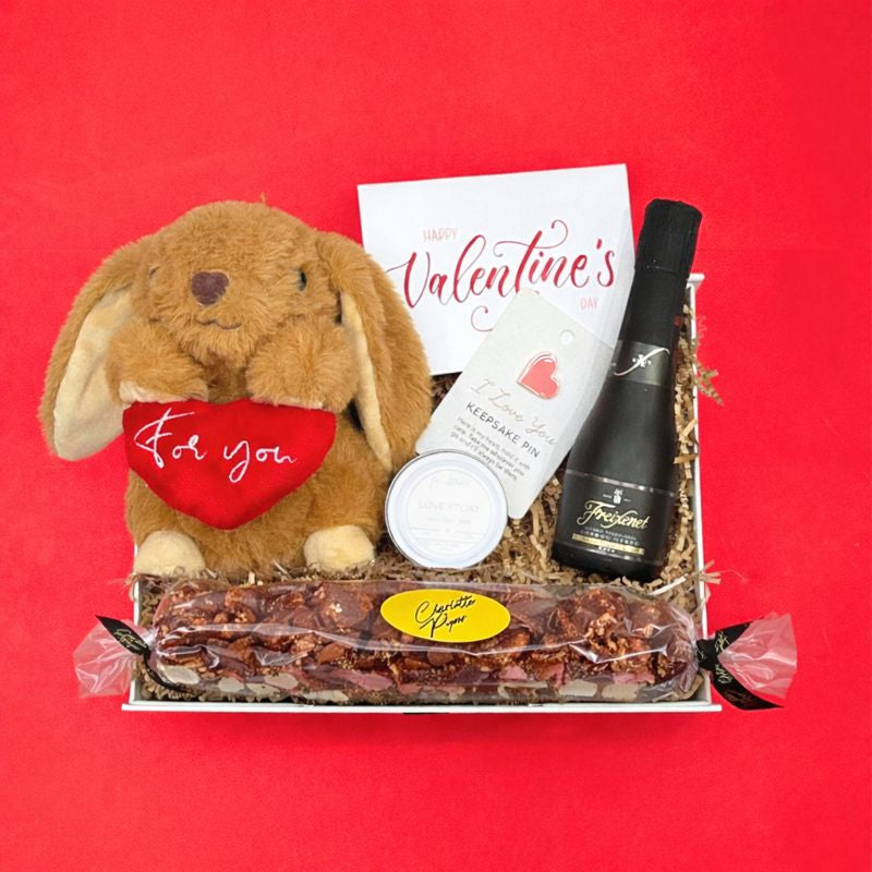 “She’s the one” Sweetheart hamper