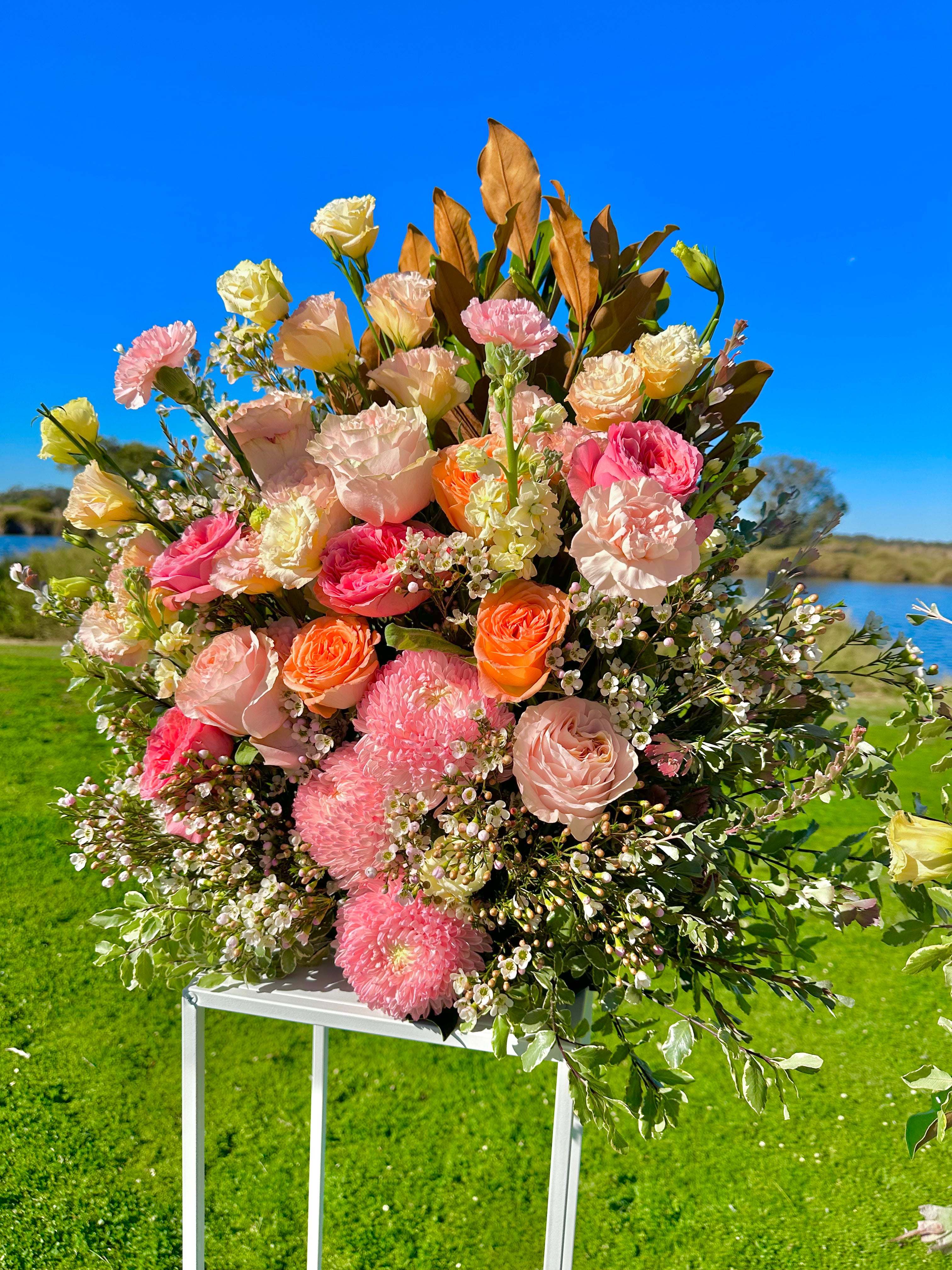 Large Ceremony Arrangement